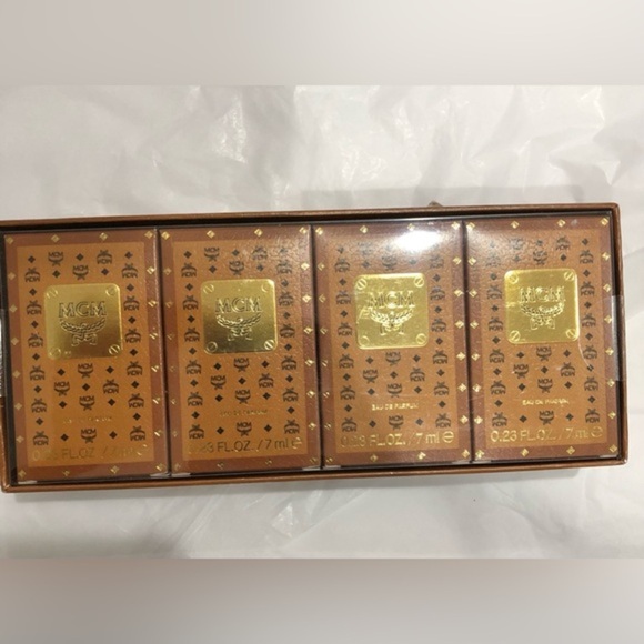 MCM Miniatures collection 4pack eau de parfum boxed set .23oz/7ml each new - Picture 17 of 17